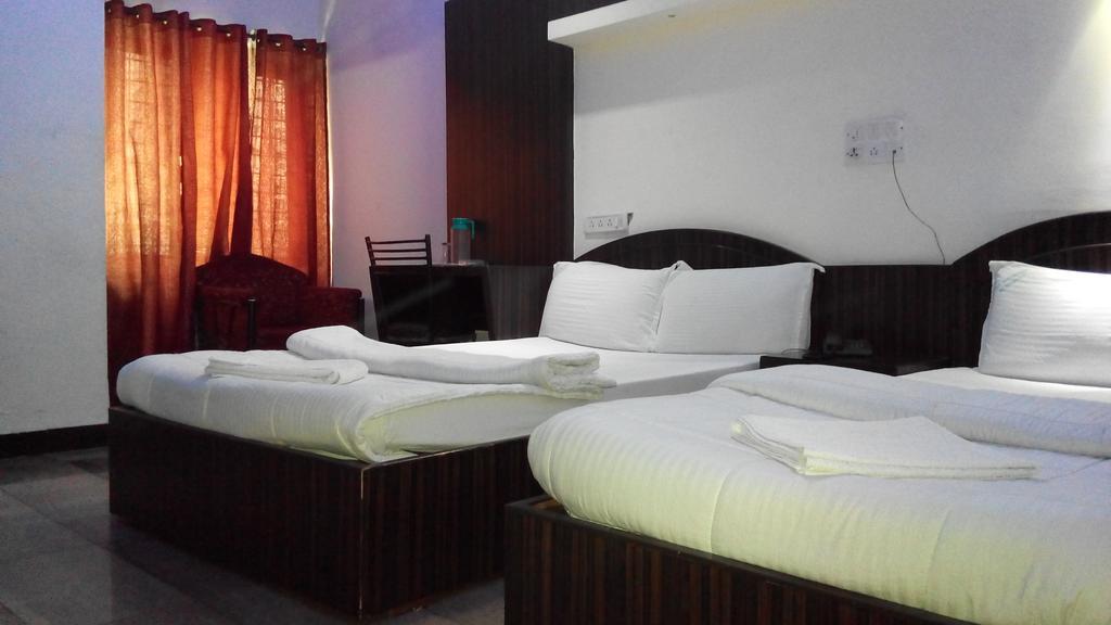 Hotel Richmond Residency Bangalore Oda fotoğraf