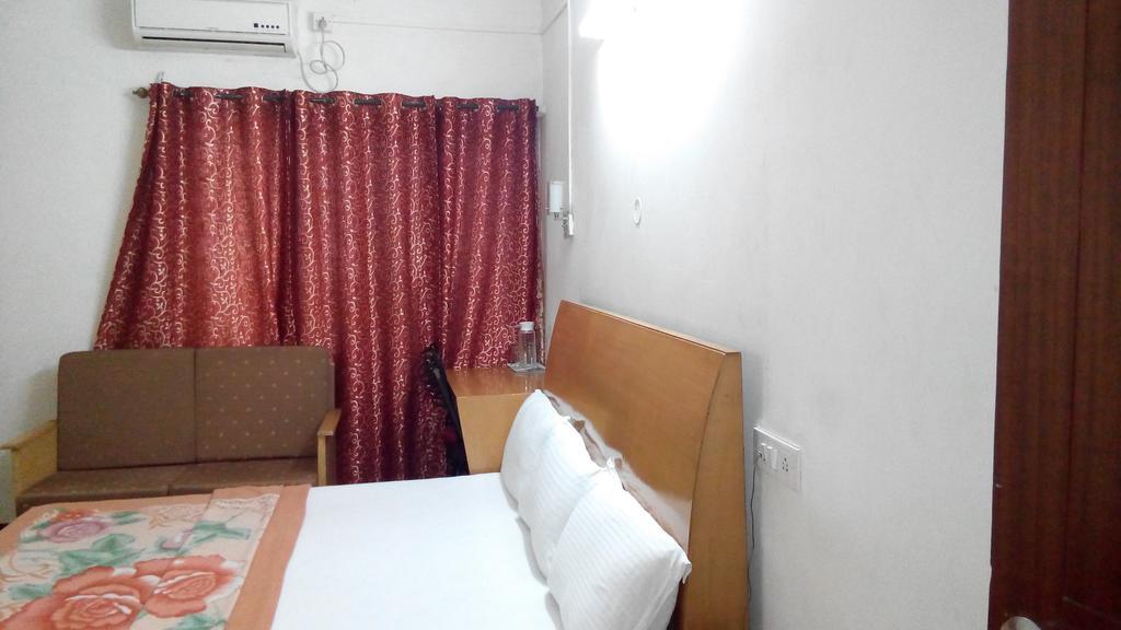Hotel Richmond Residency Bangalore Oda fotoğraf